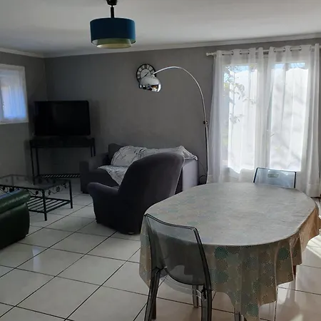 Maison En Cevennes 度假居 *
